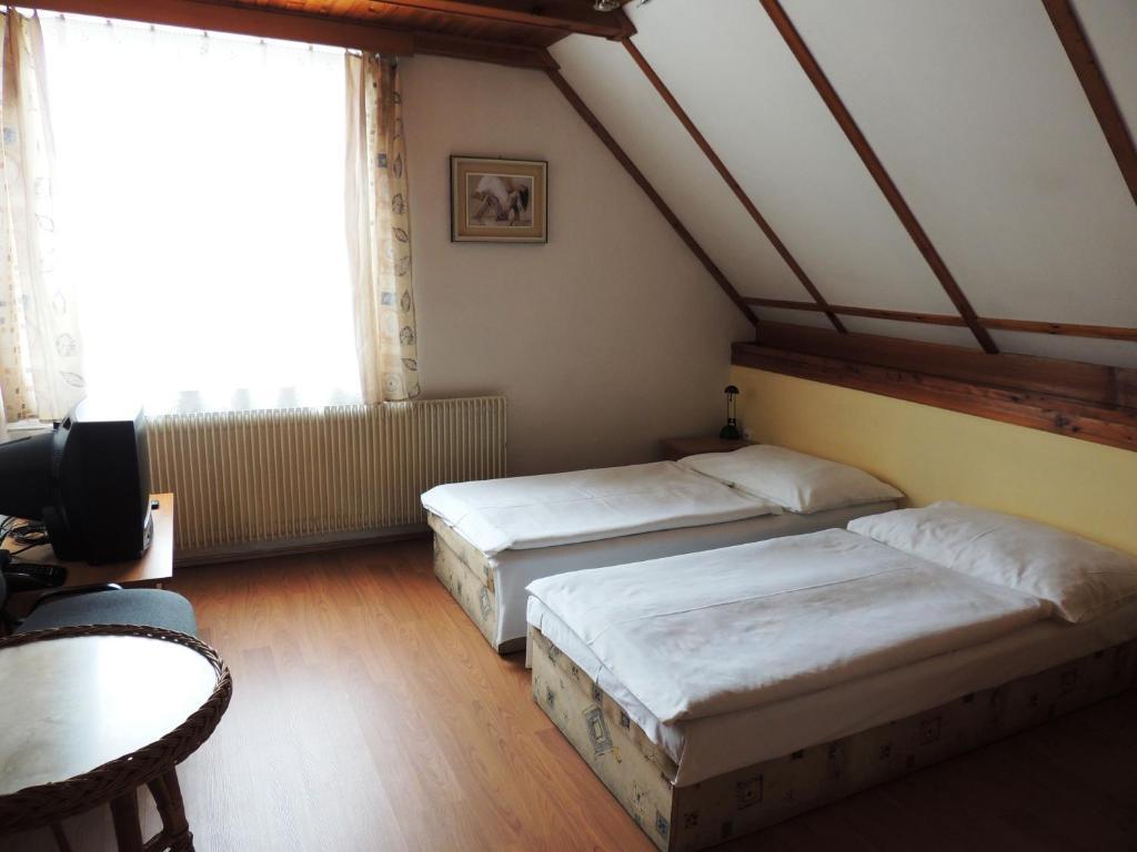Penzion Pohoda Beroun Beroun  Room photo