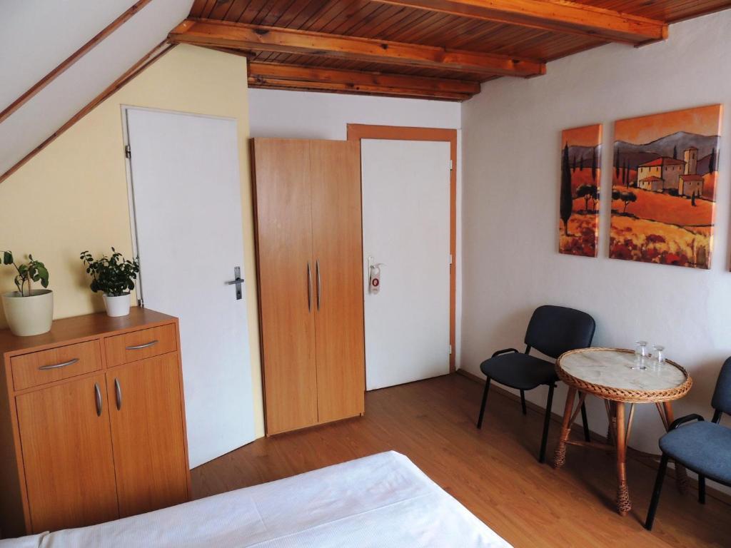 Penzion Pohoda Beroun Beroun  Room photo